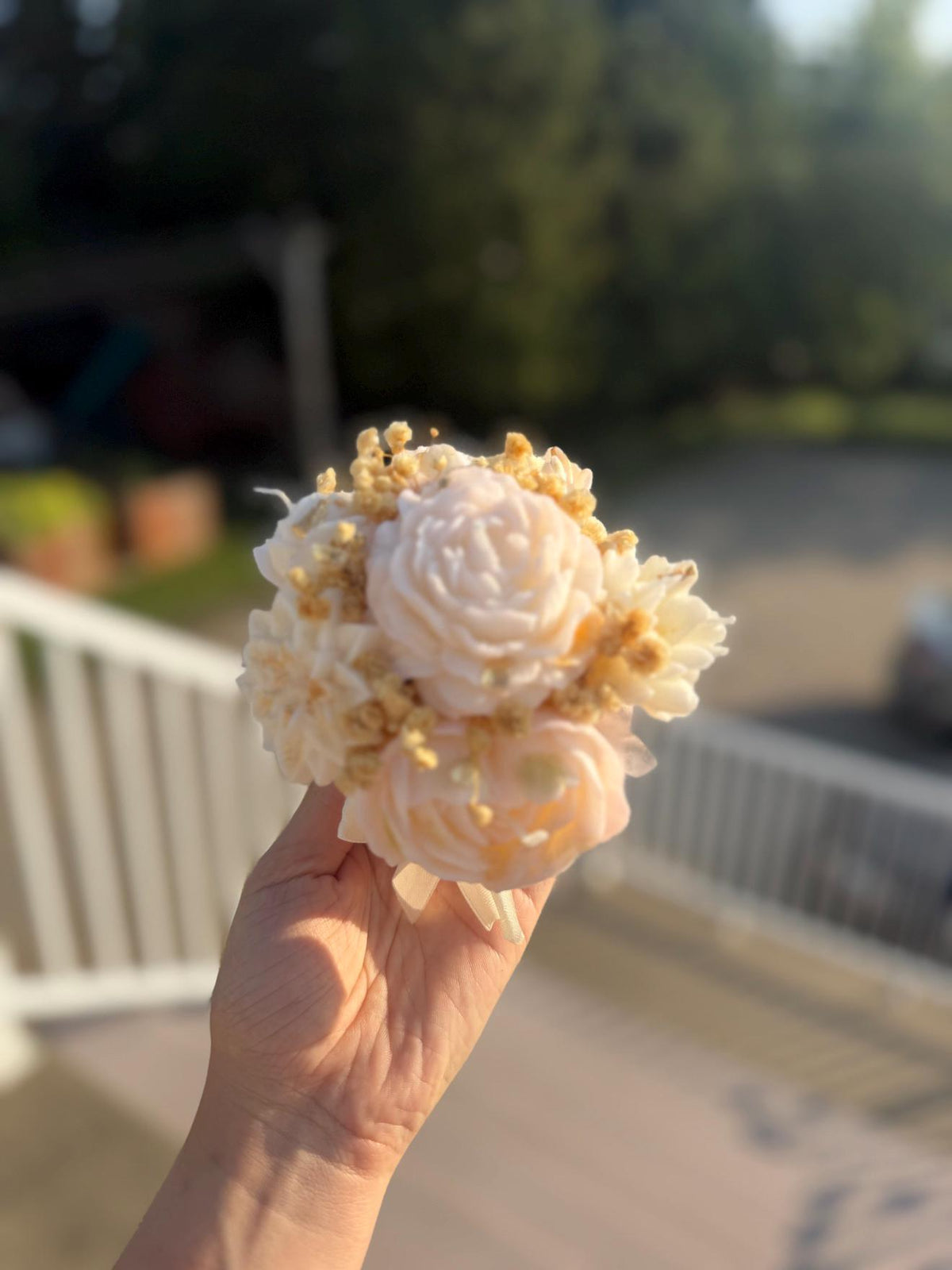 Petit bouquet de fleurs en cire | Mini Wax Flower Bouquet | Bougie soja fait main Canada | Handmade Soy Candle Gift