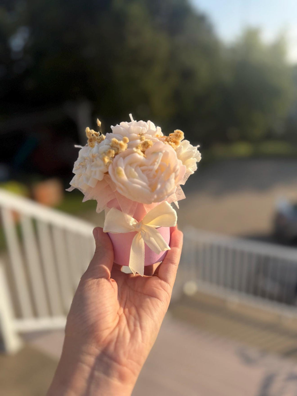 Petit bouquet de fleurs en cire | Mini Wax Flower Bouquet | Bougie soja fait main Canada | Handmade Soy Candle Gift
